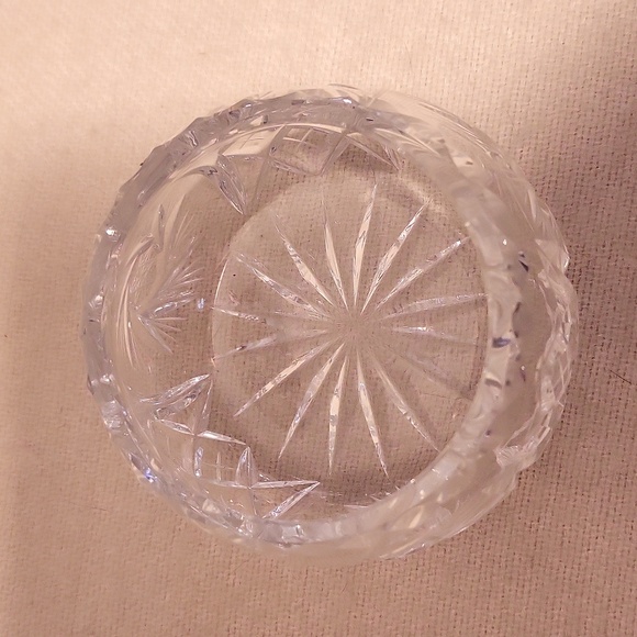 Vintage Cut Crystal Bowl - Picture 3 of 4